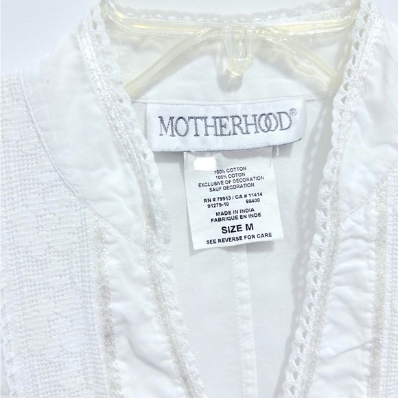 Motherhood Women’s White Cotton Lace Embroidered Button Down Shirt - Picture 2 of 8